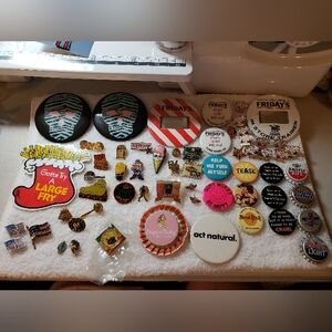 60 ALL DIFFERENT BUTTONS AND PINS